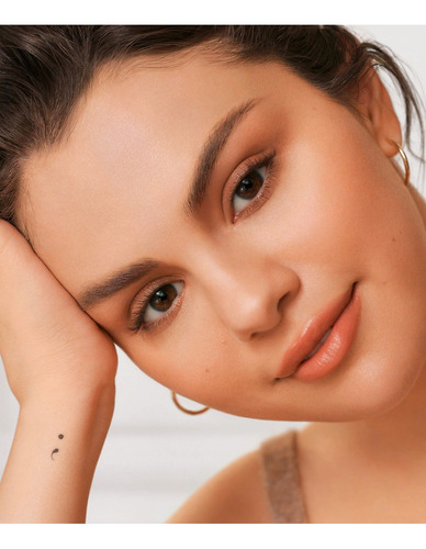 Rare Beauty By Selena Gomez Mini Illuminating Primer Always Tono Del Primer Transparente