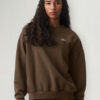 Alo Yoga Remera Ccolade Crew Neck Pullover Suéter De French Marrón Oscuro French Terry Con Textura Lisa Por Fuera Y Afelpada Por Dentro L - 36