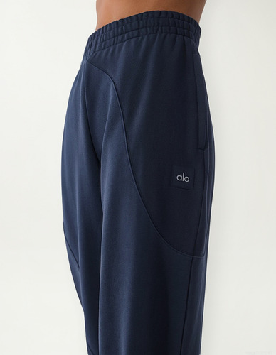 Alo Yoga Pantalón Jogger Unisex Make Waves - Original Azul Marino Make Waves S - 4