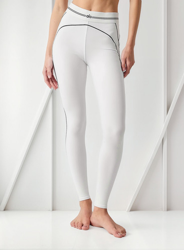 Alo Yoga Calza Airbrush Talle Alto | Modelo Heart Throb Blanco Tecnología Airbrush Fabric 4 - 6