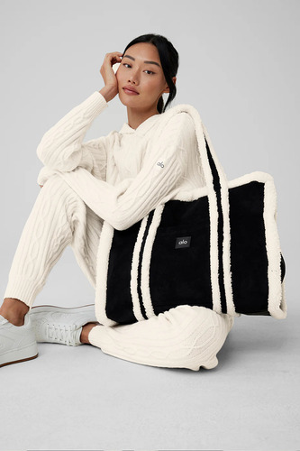 Alo Yoga - Bolsa Tote Winterfun Suave Tejido Tipo Gamuza Negro Y Blanco Tejido Tipo Gamuza Acabado Suede-like Metálicos En Acabado Plateado Mate Negro