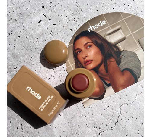 Pocket Blush Rubor En Crema Rhode Tono Del Maquillaje Sleepy Girl