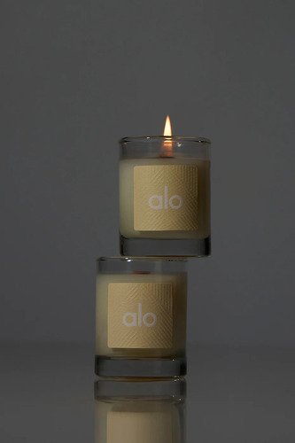 Alo Yoga Set De Velas Aromaticas Aroma Floral Y Fresco Blanco Signature Love Votive Aroma Floral Fresco Y Revitalizante