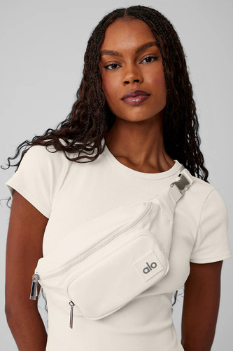 Alo Yoga Riñonera - Explorer Fanny Beige Explorer Fanny