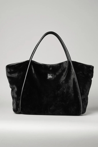 Alo Yoga - Bolsa Tote Winterfun Suave Tejido Tipo Gamuza Negro Faux Fur Metálico Brillante Negro
