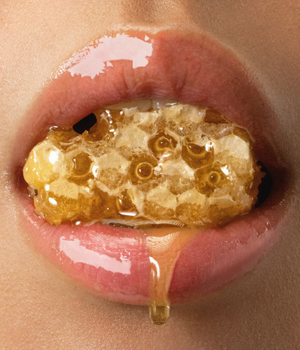 Gisou Honey Inflip Labial Gloss Hidratación Natural Y Brillo Honey Gold