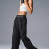 Alo Yoga Pantalon Suit Up Regular Tiro Medio Fit Holgado Negro Liso M - 8