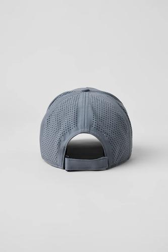 Alo Yoga Gorra Performance District Trucker Original Gris Oscuro Talle Unica Performance District Trucker