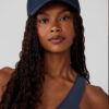 Alo Yoga Gorra District Trucker Original Azul Marino Talla Unica