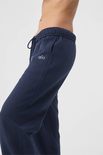 Alo Yoga Pantalón Jogger Deporti Accolade Sweatpant Unisex Azul Marino French Terry M - 8