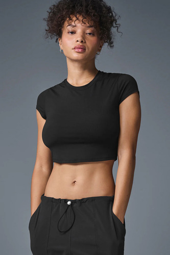 Alo Yoga Remera Deportiva Crop De Mujer Original Negro Alosoft Crop Finesse Short Sleeve S - 32