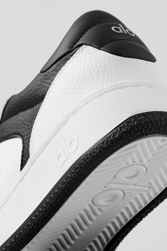 Alo Yoga Zapatillas Deportivas - Casual Recovery Mode Sneake Negro Y Blanco Recovery Mode Sneaker 37 Ar