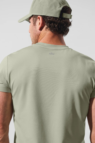 Alo Yoga Gorra Performance District Trucker Original Verde Limón Talle Unico Performance District