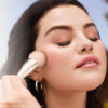 Rare Beauty Soft Pinch Blush Brocha Profesional Para Rubores Blanco