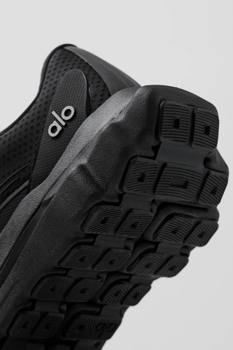 Alo Yoga Zapatillas De Alto Rendimiento- Runner Unisex Negro Alo Runner 37 Ar