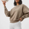 Alo Yoga Campera Accolade Crew Neck Buzo Marrón Claro L - 12 Accolade Crew Neck