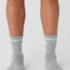 Medias Alo Yoga Originales Throwback Sock Gris Athletic Heather Grey/white L