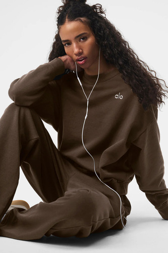 Alo Yoga Campera Accolade Crew Neck Buzo Marrón Oscuro L - 12 Accolade Crew Neck