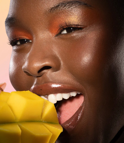 Gisou Honey Inflip Labial Gloss Hidratación Natural Y Brillo Mango Passion Punch