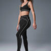 Alo Yoga Calza Airbrush Talle Alto | Modelo Heart Throb Negro Tecnología Airbrush Fabric De Alo 4 - 6