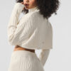 Alo Yoga Buzo Cable Knit Suéter Tejido De Corte Cropped Xs - 2 Blanco Cropped Winter