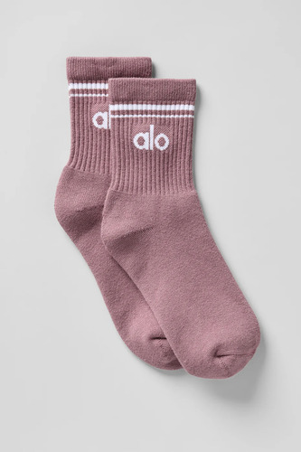Alo Yoga Medias Unisex Halfcrew Throwback Color Smoky Quartz Rosa Con Letras Blancas - Smoky Quartz/white Logo S