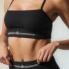 Alo Yoga Corpiño Deportivo Alosoft Relay Top - Original Negro Alosoft Relay L